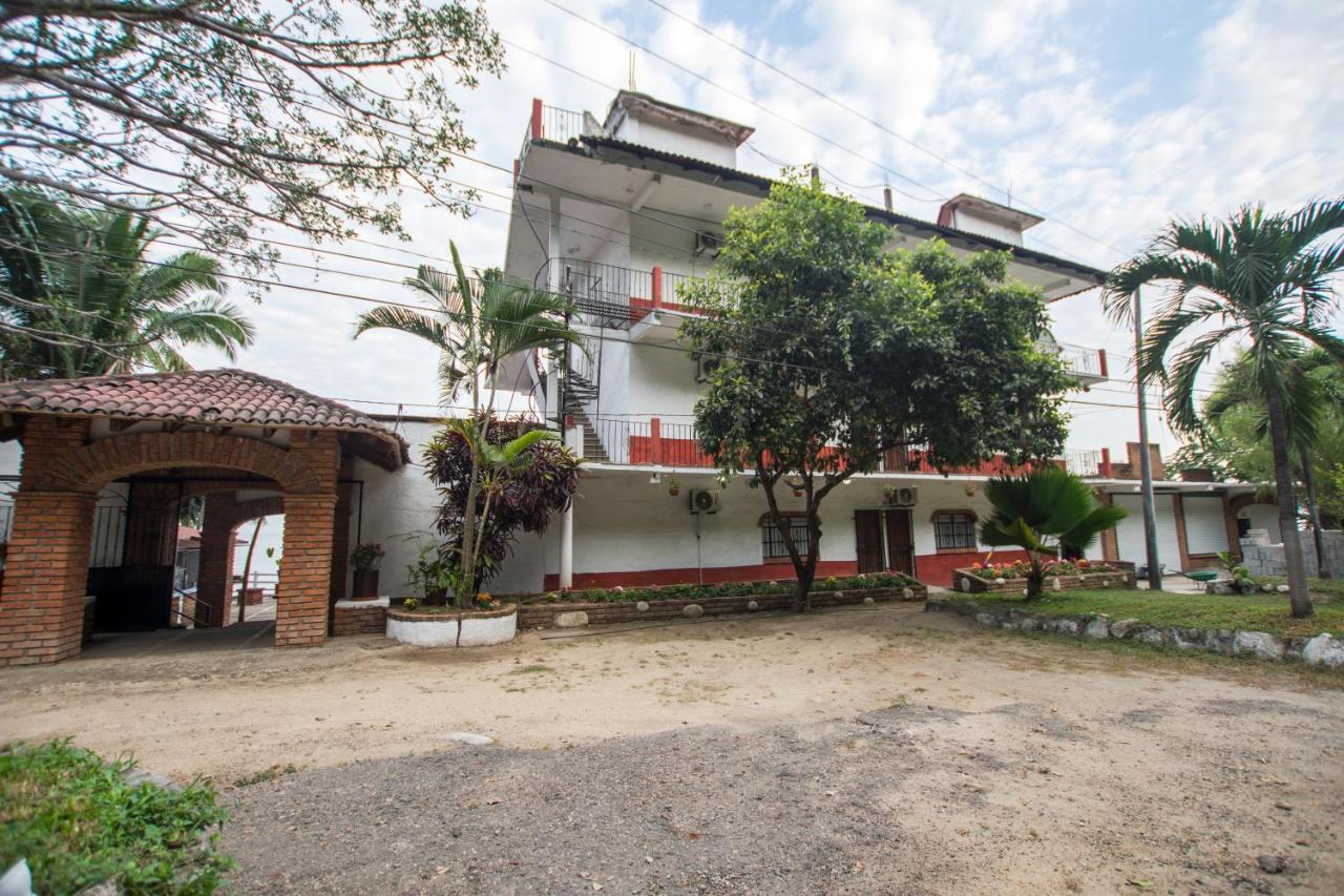 Traditional Sierra Leon Oceanfront Rooms - Adults Only Puerto Vallarta Esterno foto