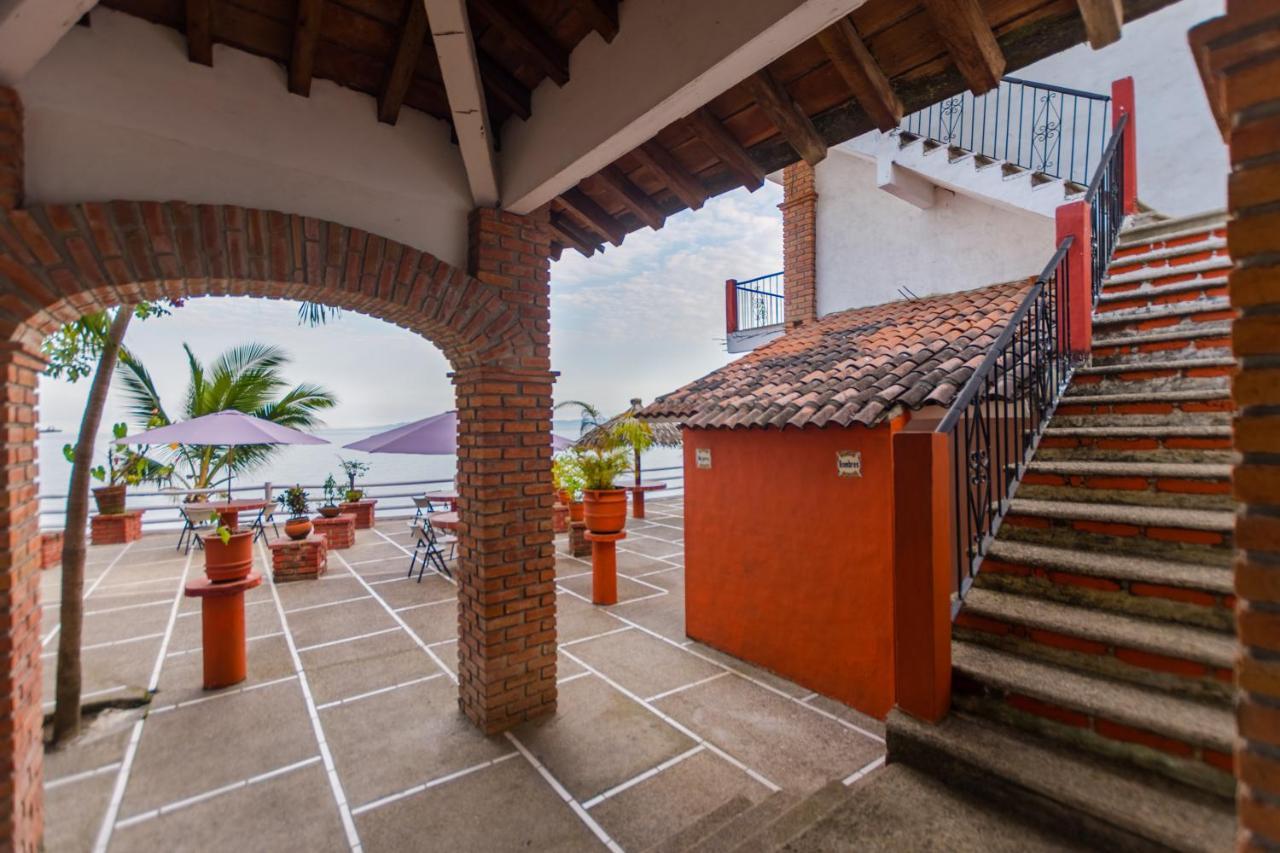 Traditional Sierra Leon Oceanfront Rooms - Adults Only Puerto Vallarta Esterno foto