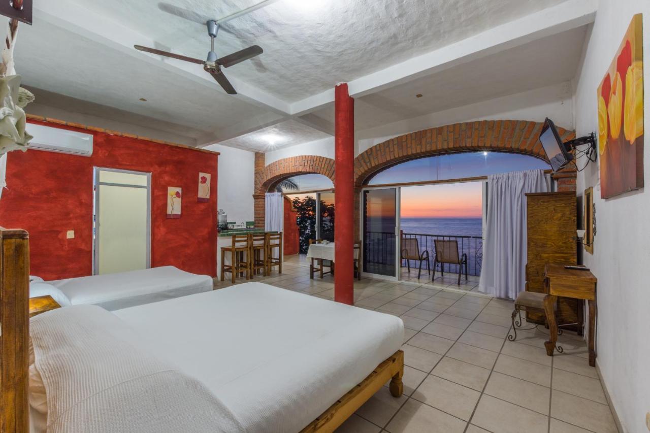 Traditional Sierra Leon Oceanfront Rooms - Adults Only Puerto Vallarta Esterno foto